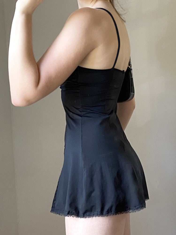 Darlingaga Y2K Retro encaje Patchwork Correa arco negro vestido Mini moda estética arco Club fiesta Sexy vestidos para mujeres trajes