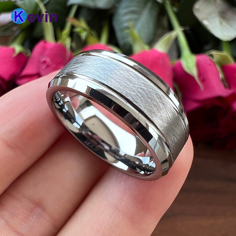 Anillo de banda de boda de tungsteno para hombres y mujeres con acabado de ranura de cepillo biselado 8MM ajuste cómodo