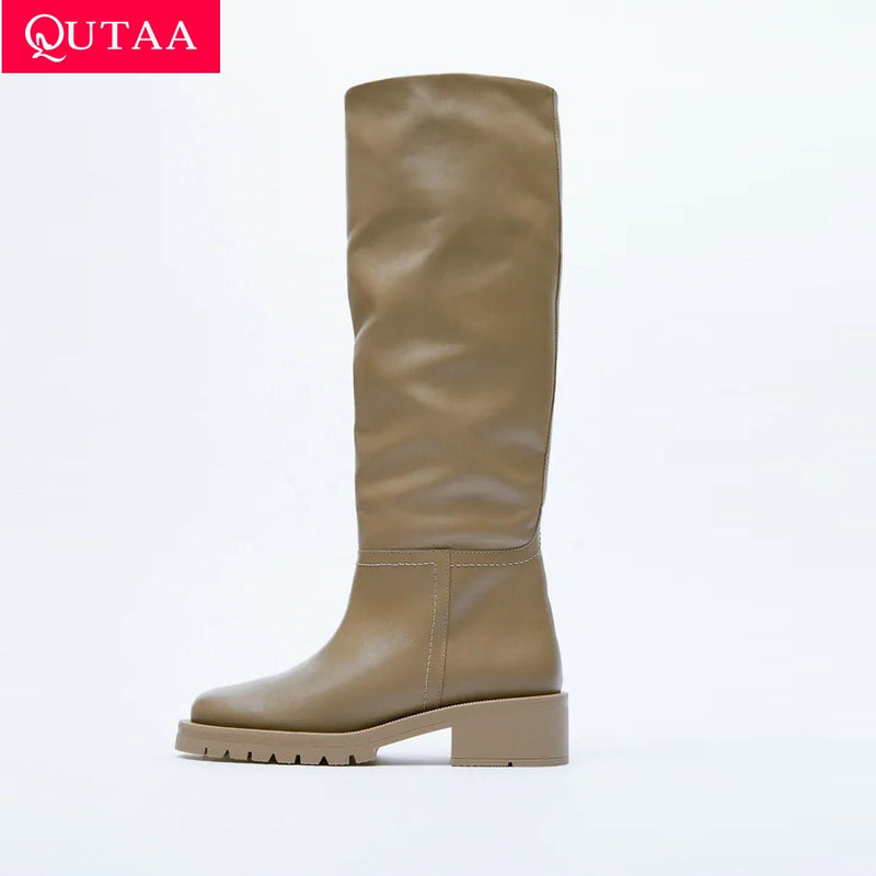 Botas QUTAA INS de moda para mujer hasta la rodilla, zapatos planos cálidos de cuero de vaca completo, botas gruesas de tacón alto para motocicleta, zapatos de mujer para mujer 34-43