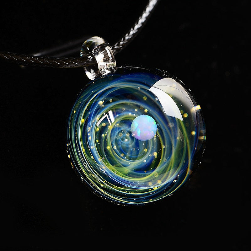 BOEYCJR Einzigartige Halskette mit Opalstein, Universum, Glas, Planeten, Galaxie, Seil, Kette, Sonnensystem, Geschenk für Frauen