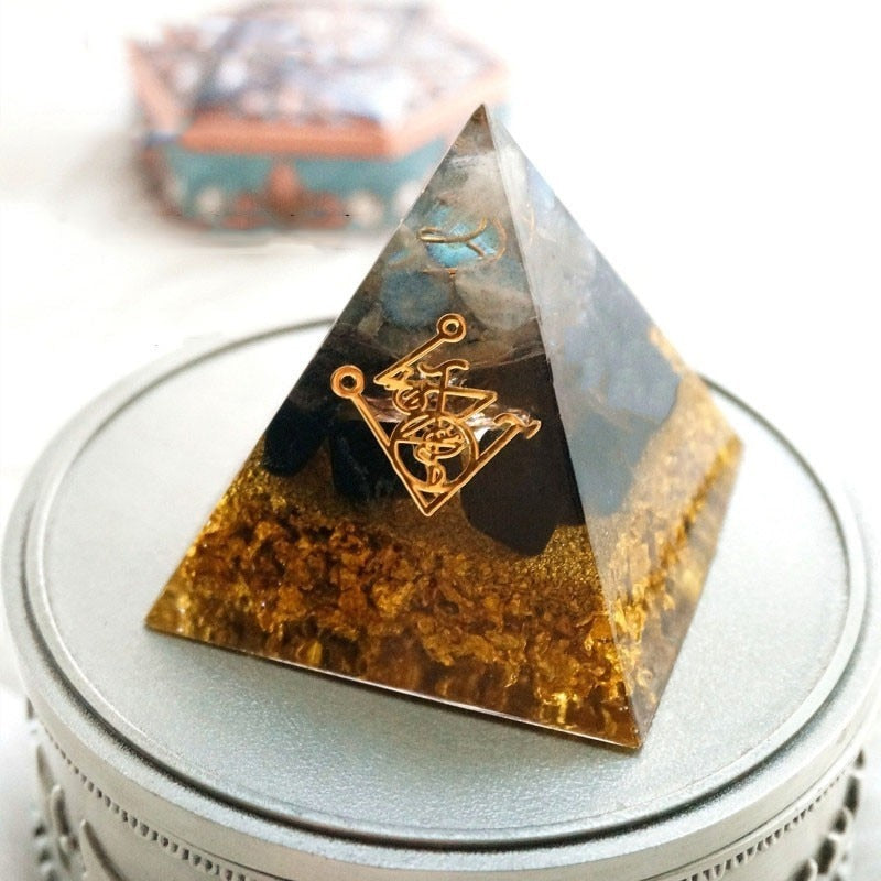 Orgonite Pyramid Muladhara Chakra Obsidian Natural Crystal Repel Evil Spirits Pyramid Decoration Process Resin Gift