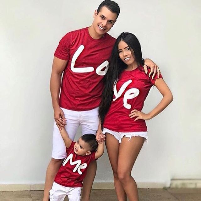 Passende Kleidung für die Familie, Mutter, Vater, Tochter, Sohn, Kinder, Baby-T-Shirt, Eltern-Kind-T-Shirt mit roten Buchstaben und kurzen Ärmeln