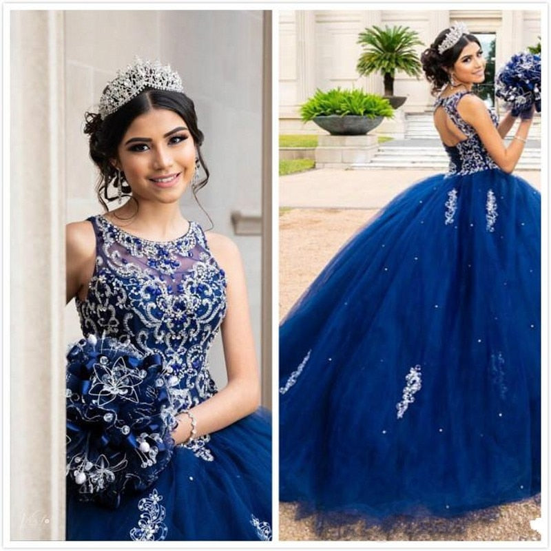 Luxurious Beaded Crystals Lace Blue Quinceanera Dresses Crew Backless Tulle Ball Gown Prom Party Gowns Sweet 16 Dress