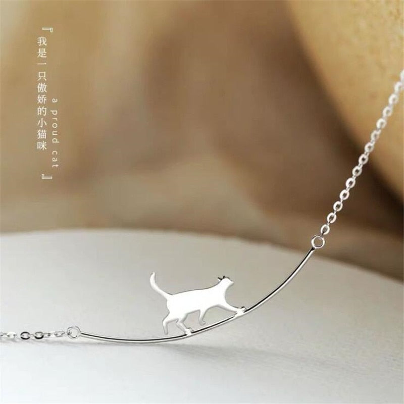 Nueva moda gato curvo Simple personalidad 925 joyería de plata esterlina lindo Animal caminar gato clavícula cadena collares N090