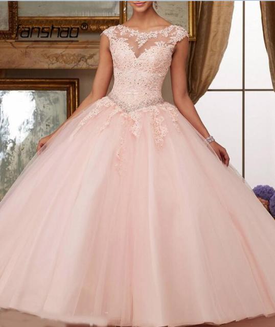 Fanshao Quinceanera Kleider Applikationen Perlen U-Ausschnitt Ballkleider Sparkly Sweet 16 Jahre Prinzessin Kleider für 15 Jahre Vestidos