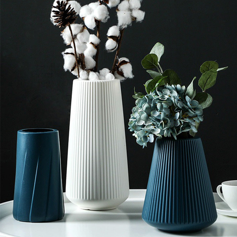 Morandi Kunststoffvase Wohnzimmerdekoration Ornamente Moderne Origami-Kunststoffvasen für Blumenarrangements Heimdekoration