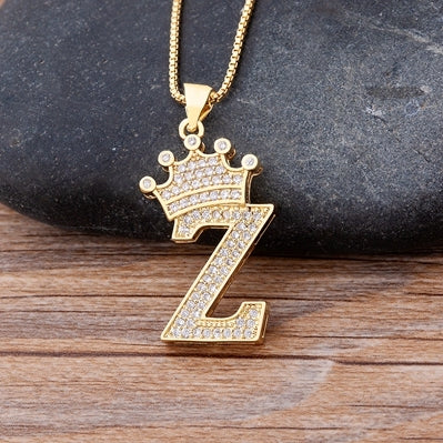 Neue Luxus Kupfer Zirkon AZ Krone Alphabet Anhänger Kette Halskette Punk Hip-Hop Stil Mode Frau Mann Anfangsname Schmuck