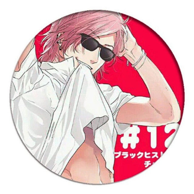 Anime Yarichin Bitch-bu Club Cosplay Abzeichen Ayato Yuri YUI TAMURA Brosche Zubehör für Kleidung Rucksack Dekoration Geschenk