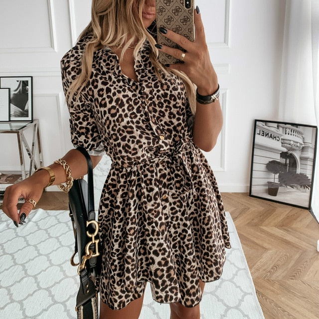 Mode-Herbst-Frauen-Leopard-bedrucktes Hemd-Kleid-Krawatten-Taillen-Aufroll-Ärmel-Knöpfe Turn-down-Kragen-Plissee-Kleid