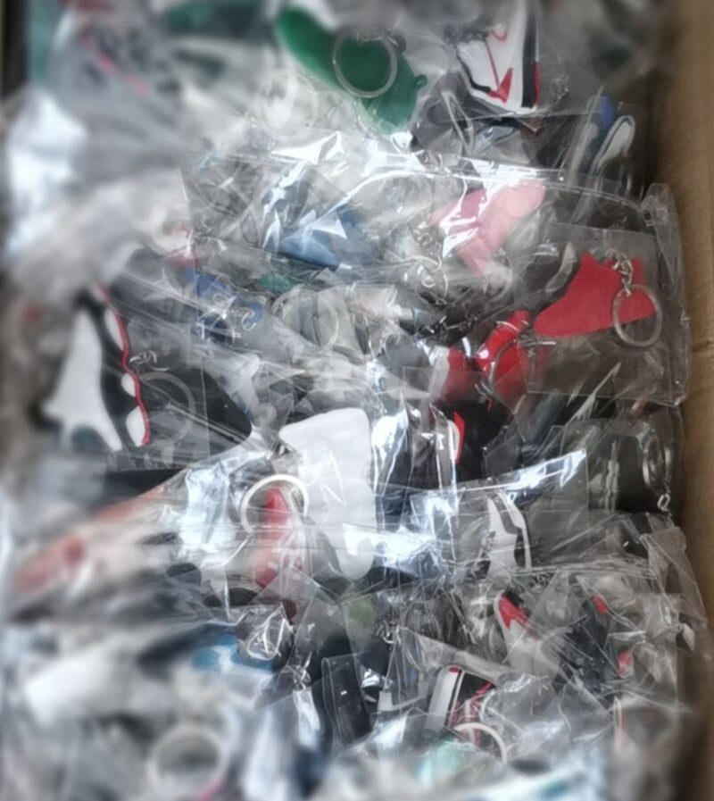 FREE SHIPPING BY DHL 1000pcs/lot New Mixed Styles Sneaker Keychains PVC Sneaker Keyrings Shoe Gifts