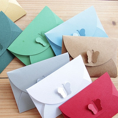 10PCS/LOT 10.5 *7CM Colored Butterfly Buckle Kraft Paper Envelopes Simple Love Retro Buckle Decorative Small Paper Envelope