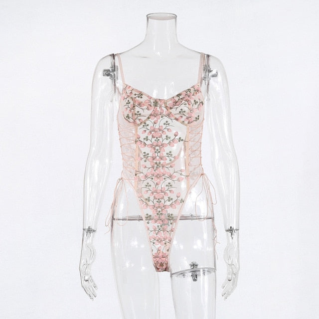 Yimunancy Blumenstickerei-Spitzen-Bodysuit Frauen-Schnür-transparenter dünner Bodysuit 2020 Damen-Teddies-Bodsyuit-Körper-Femme