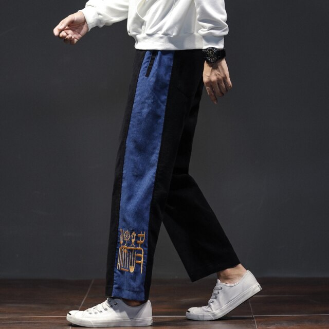 Otoño Invierno nuevos pantalones de estilo chino para hombres, pantalones bordados de pana con contraste de Color para hombres, pantalones rectos de tendencia, pantalones casuales