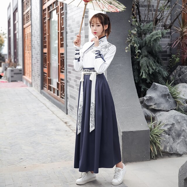 Hanfu female costumes, Chinese style, elegant, martial arts, stage performance clothing