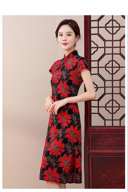 Neue Frauen Cheongsam Vintage Plus Size Kleid weibliche mittlere lange Kleider Kostüm Qipao für Mutter XL bis 5XL