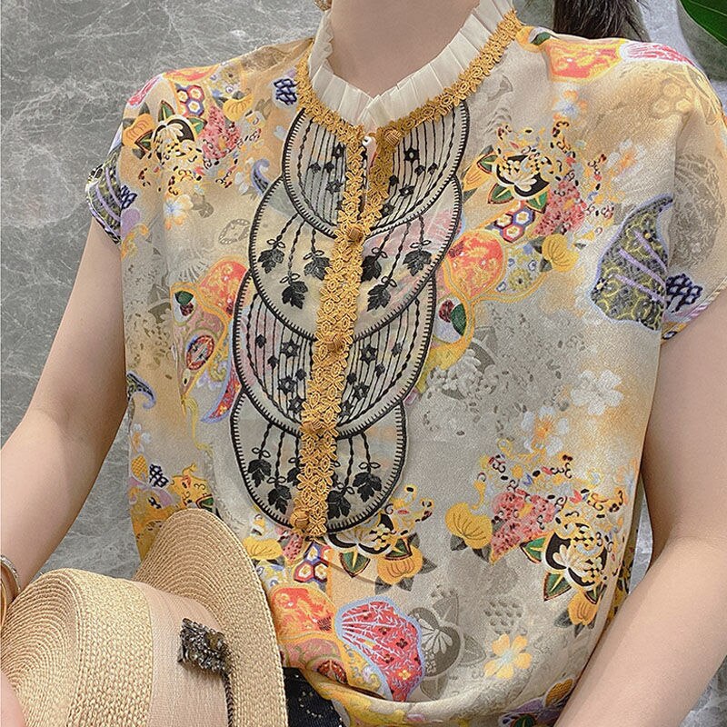 Camisa Floral de estilo europeo para mujer, camisa y blusa Vintage de manga corta de gasa con cuello levantado y encaje para mujer