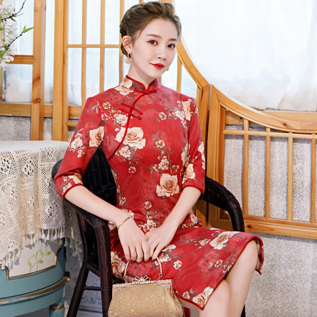 Vestido de dama de honor Cheongsam de estilo chino Cheongsam modificado en el vestido Cheongsam estampado retro largo y delgado qipao moderno