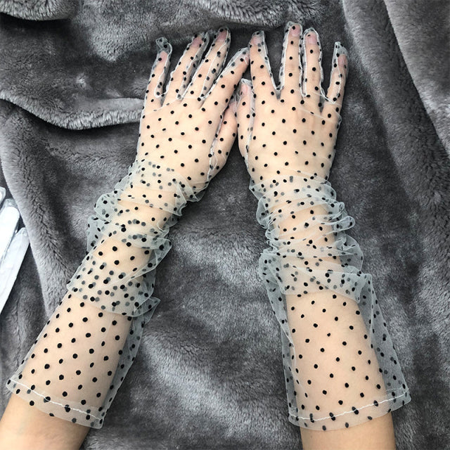 Women lace Arm Sleeves Summer Sunscreen Protect Thin Silk Filigree Mesh Warmers for Women Lady Driving Cycling Gloves перчатки