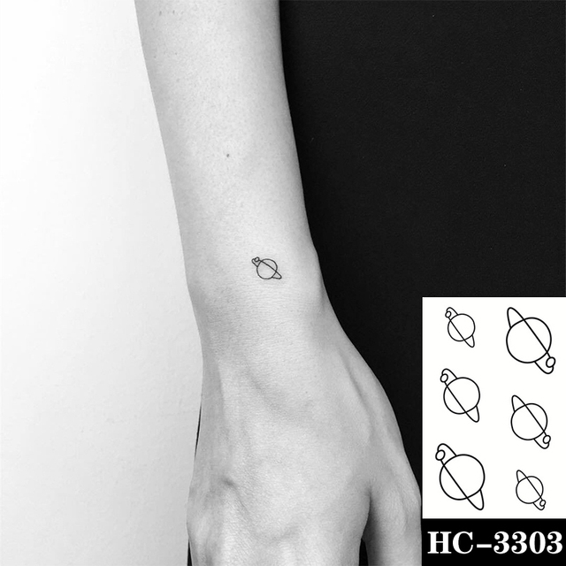 Tatuaje temporal a prueba de agua Stickere negro dibujado a mano diseño de corazón arte corporal tatuaje falso Flash tatuaje muñeca tobillo mujer