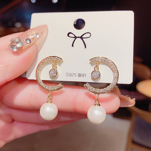 Neue Frauen Ohrringe Korean Ohrstecker für Frauen Vintage Perle baumeln Tropfen Goldohrring Set 2021 Trend Ohrringe weiblichen Schmuck